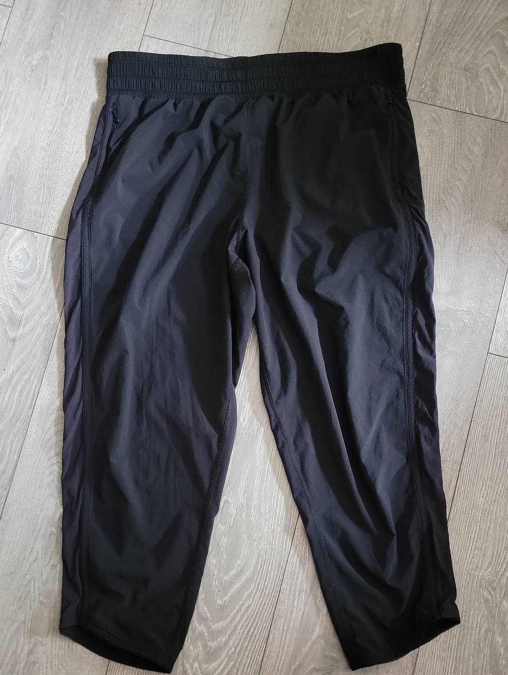 Lululemon Lightweight Loose Fit Pants